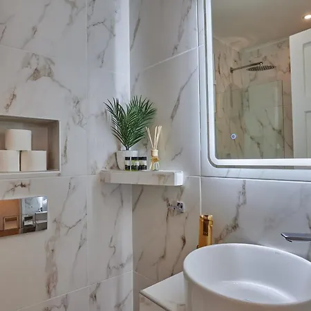 Casa Clira Appartement *